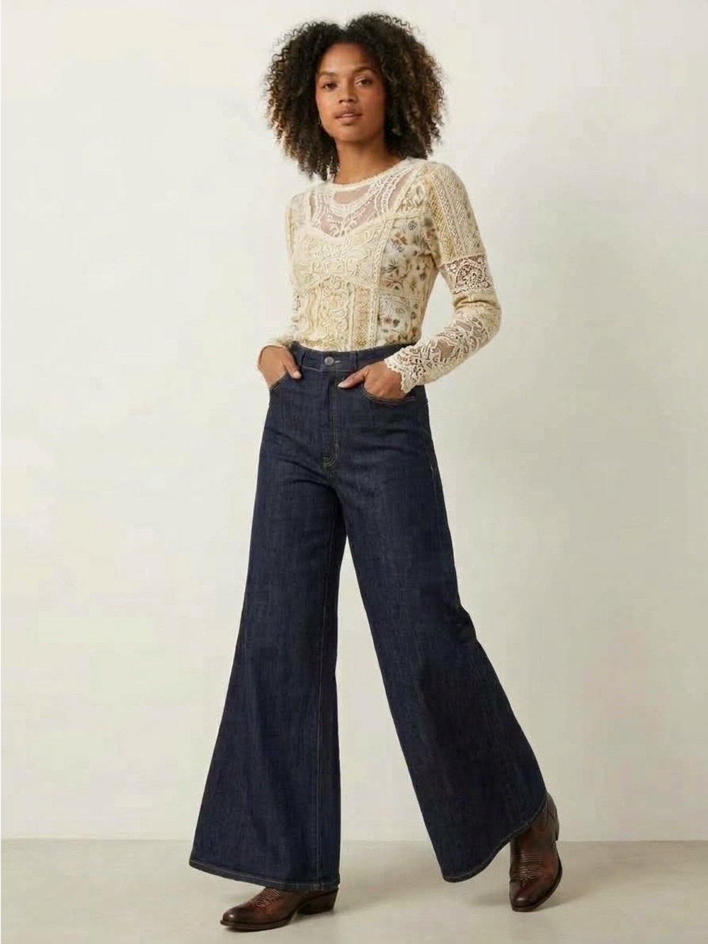 Anthropologie Pilcro extra wide leg jeans , sz : 27
